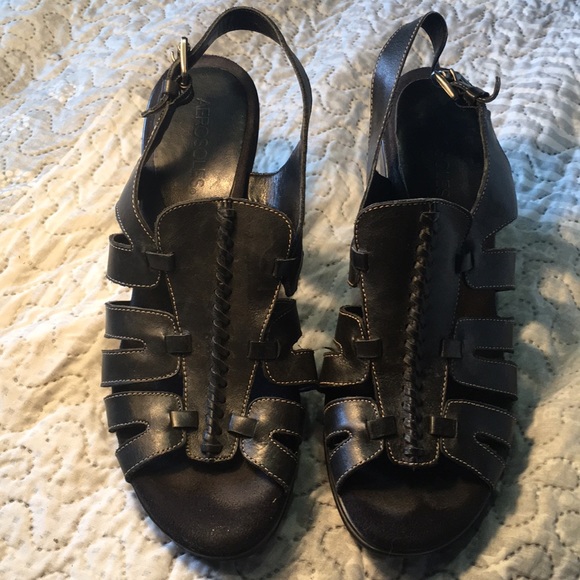 Strappy sandal heels - Picture 2 of 9